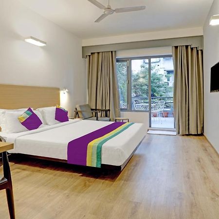 Itsy By Treebo - Vashistha Hotell Hyderabad Eksteriør bilde