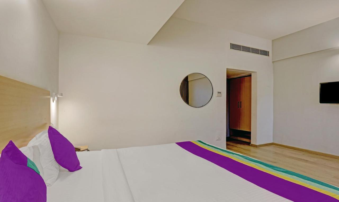 Itsy By Treebo - Vashistha Hotell Hyderabad Eksteriør bilde
